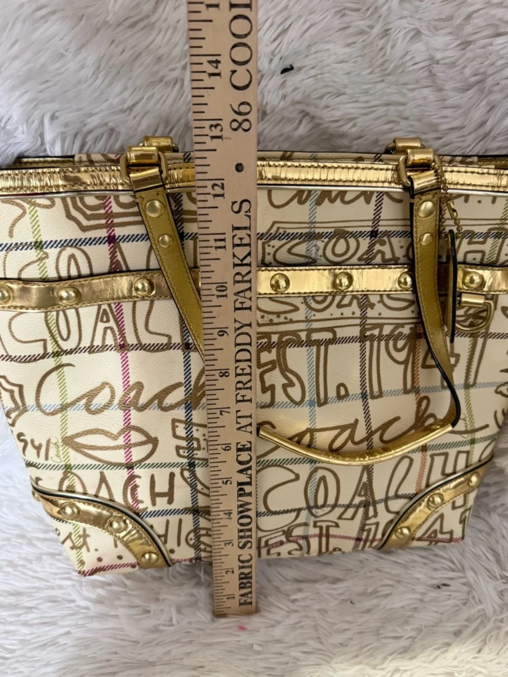 Coach Vintage 2008 Graffiti Script Tote Bag Gold Studded Plaid Y2K Shoulder Bag - Picture 6 of 6